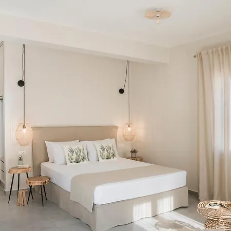 Marissa's Elegant Retreats