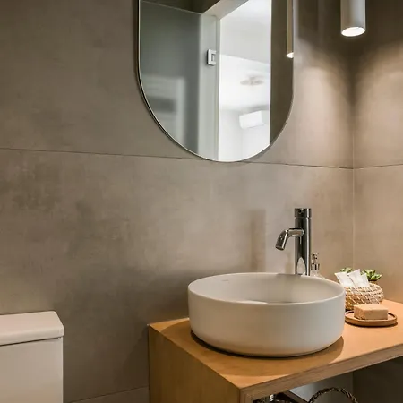 Marissa's Elegant Retreats