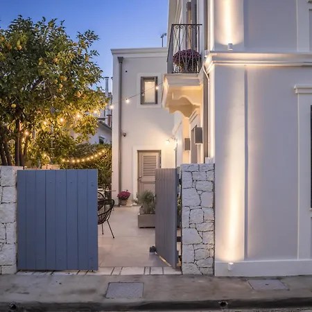 Marissa's Elegant Retreats Apartamento