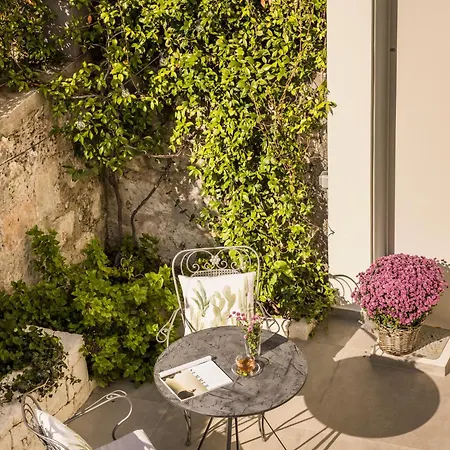 Marissa's Elegant Retreats Apartamento